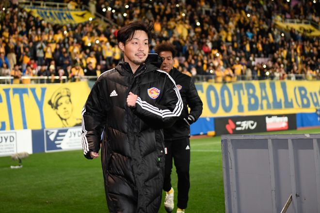 ベガルタ仙台photo 初の天皇杯決勝進出 選手を後押ししたサポーターと選手の笑顔 サッカーダイジェストweb ベガルタ仙台photo 初の天皇杯決勝進出 選手を後押ししたサポーターと選手の笑顔 サッカーダイジェストweb
