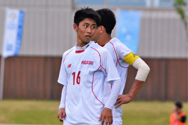 選手権 来季の注目銘柄 東福岡の荒木遼太郎 赤い彗星の大器が抱くu 16代表の僚友 西川潤へのライバル心 サッカーダイジェストweb 選手権 来季の注目銘柄 東福岡の荒木遼太郎 赤い彗星の大器が抱くu 16代表の僚友 西川潤へのライバル心 サッカーダイジェストweb