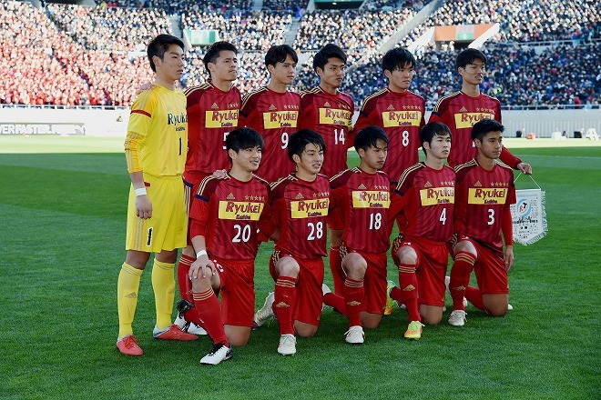 選手権 準v流経大柏の1年生守護神が見せた涙 本人が語った 後悔 と先輩gkが語った 感謝 サッカーダイジェストweb 選手権 準v流経大柏の1年生守護神が見せた涙 本人が語った 後悔 と先輩gkが語った 感謝 サッカーダイジェストweb