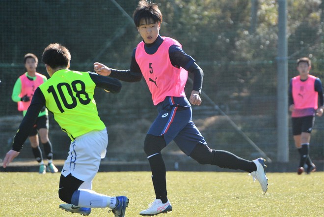 夏に日本一も冬は県予選敗退 山梨学院から甲府入りした快足fw 宮崎純真が高校選抜に懸ける理由 サッカーダイジェストweb 夏に日本一も冬は県予選敗退 山梨学院から甲府入りした快足fw 宮崎純真が高校選抜に懸ける理由 サッカーダイジェストweb