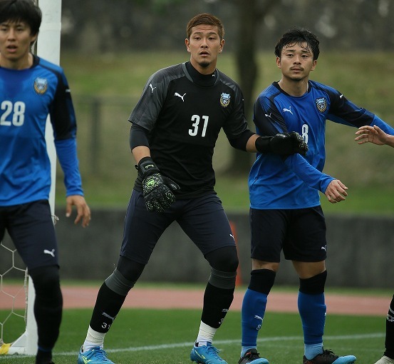 1年前は結婚式直後に 引退覚悟 も 今季は王者 川崎へ Gk藤嶋栄介の劇的すぎるサッカー人生 サッカーダイジェストweb 1年前は結婚式直後に 引退覚悟 も 今季は王者 川崎へ Gk藤嶋栄介の劇的すぎるサッカー人生 サッカーダイジェストweb