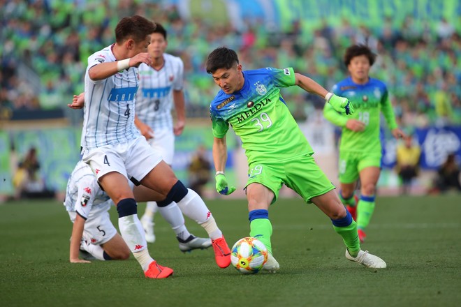 湘南が2年連続でj1開幕戦勝利 武富の2ゴールで昨季4位の札幌を撃破 サッカーダイジェストweb