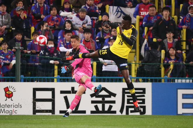オルンガphoto 前宙披露 ゴールパフォーマンスが超カッコいい 柏の オルンガ 特集 サッカーダイジェストweb オルンガphoto 前宙披露 ゴールパフォーマンスが超カッコいい 柏の オルンガ 特集 サッカーダイジェストweb