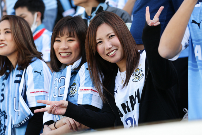 磐田 １ ２ 大分 Photo 藤本 後藤のゴールでアウェイで連勝 藤本は Lt ポーズでサポにアピール サッカーダイジェストweb