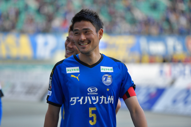大分トリニータphoto J1ホーム戦10年ぶりの勝利 笑顔があふれる大分の選手 サポーター サッカーダイジェストweb 大分トリニータphoto J1ホーム戦10年ぶりの勝利 笑顔があふれる大分の選手 サポーター サッカーダイジェストweb