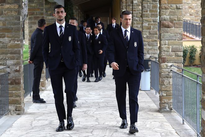 Photo かっこよすぎる イタリア代表 アルマーニの最強コラボ サッカーダイジェストweb Photo かっこよすぎる イタリア代表 アルマーニの最強コラボ サッカーダイジェストweb