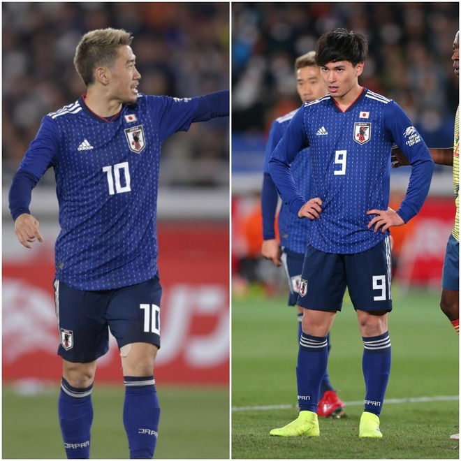 試合後に香川真司と南野拓実が話し込む 何をテーマに言葉をかわした 日本代表 サッカーダイジェストweb 試合後に香川真司と南野拓実が話し込む 何をテーマに言葉をかわした 日本代表 サッカーダイジェストweb
