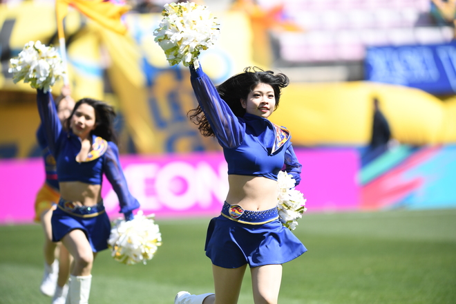 美女チア チャーミングな笑顔で元気をお届け 19年仙台の ベガルタチアリーダーズ を一挙紹介 サッカーダイジェストweb 美女チア チャーミングな笑顔で元気をお届け 19年仙台の ベガルタチアリーダーズ を一挙紹介 サッカーダイジェストweb