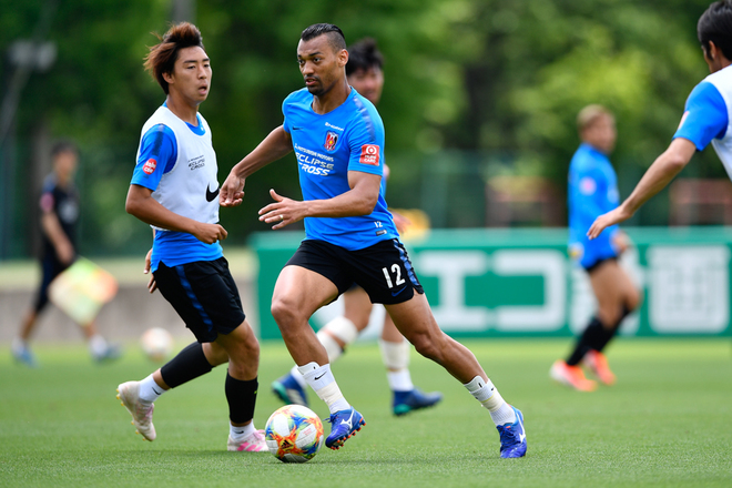 浦和レッズphoto 初夏の日差しふりそそぐ大原サッカー場 湘南戦へ向け調整 サッカーダイジェストweb 浦和レッズphoto 初夏の日差しふりそそぐ大原サッカー場 湘南戦へ向け調整 サッカーダイジェストweb