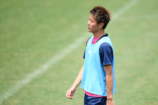 柿谷曜一朗 Photo ブラボー コーチ陣も脱帽のトラップ連発 キレのある動きを披露 サッカーダイジェストweb 柿谷曜一朗 Photo ブラボー コーチ陣も脱帽のトラップ連発 キレのある動きを披露 サッカーダイジェストweb