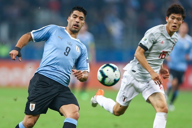 日本2 2ウルグアイ 採点 寸評 三好が2ゴールの活躍 柴崎も勝点1獲得に貢献 サッカーダイジェストweb 日本2 2ウルグアイ 採点 寸評 三好が2ゴールの活躍 柴崎も勝点1獲得に貢献 サッカーダイジェストweb