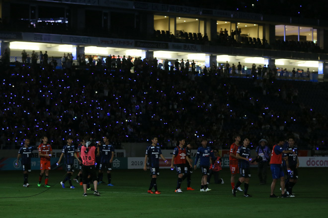 G大阪 1 0 湘南 Photo 宮本采配ズバリ 交代出場fw食野のat弾でガンバが湘南を撃破 ハーフタイムショーにはあのお兄さんが登場 サッカー ダイジェストweb G大阪 1 0 湘南 Photo 宮本采配ズバリ 交代出場fw食野のat弾でガンバが湘南を撃破 ハーフタイムショーにはあのお兄さんが登場 サッカー ダイジェストweb