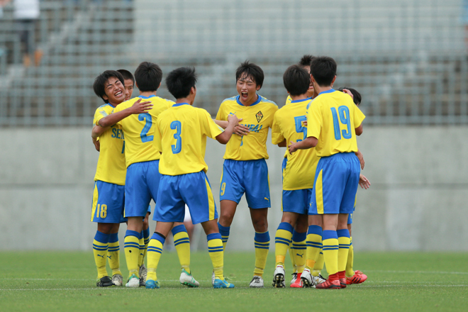 インターハイ予選 埼玉 西武台３ ２聖望学園 一時は同点に追いつかれるも西武台９番谷がハットトリックで全国へ サッカーダイジェストweb