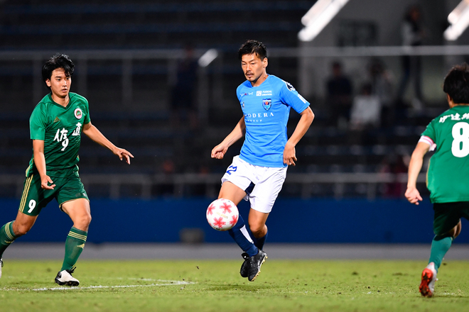 横浜fc 松井大輔photo 華麗なボレーで同点弾 チームを 後方 から支えたテクニシャン サッカーダイジェストweb