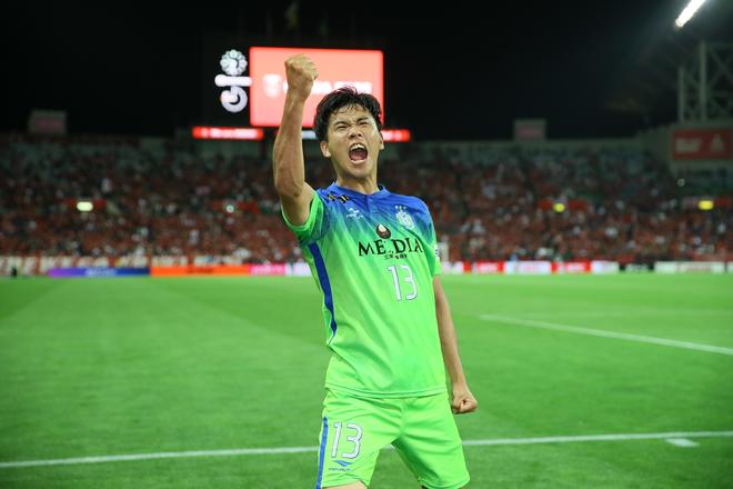湘南のdf山根に第一子が誕生 お父さんはサッカー選手だったんだ ということを覚えておいてもらえるくらい サッカーダイジェストweb 湘南のdf山根に第一子が誕生 お父さんはサッカー選手だったんだ ということを覚えておいてもらえるくらい サッカーダイジェストweb