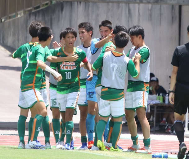 今季プレミアリーグで無敗を誇るも 優勝候補 青森山田はなぜ8強を前に姿を消したのか サッカーダイジェストweb