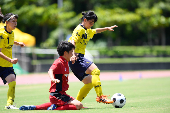 女子 インターハイ19 暁星国際０ ２日ノ本 昨年準優勝チームが本領発揮 ６度目の頂点へ向けエンジン全開 サッカーダイジェストweb