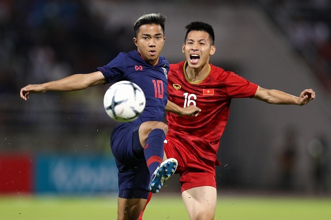 隠れた 日韓戦 に ゼロトップ の奇策 タイ代表 西野朗監督 W杯アジア予選デビューの一部始終 サッカーダイジェストweb 隠れた 日韓戦 に ゼロトップ の奇策 タイ代表 西野朗監督 W杯アジア予選デビューの一部始終 サッカーダイジェストweb