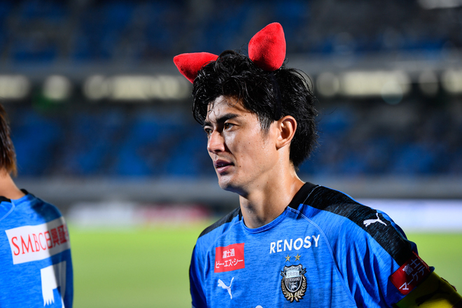 川崎フロンターレ Photo けんけつちゃんのカチューシャをつけ笑顔の川崎イレブン サッカーダイジェストweb 川崎フロンターレ Photo けんけつちゃんのカチューシャをつけ笑顔の川崎イレブン サッカーダイジェストweb