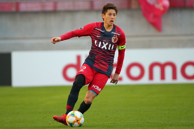 鹿島アントラーズ原理主義 大きな責任を背負い 内田篤人がピッチに立つ 鹿島アントラーズ原理主義 大きな責任を背負い 内田篤人がピッチに立つ