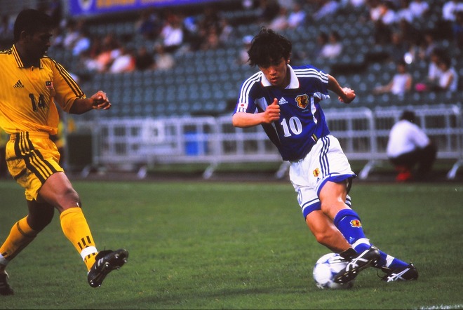 Photo 日本代表の歴代ユニホームを厳選写真で振り返り 1992 サッカーダイジェストweb Photo 日本代表の歴代ユニホームを厳選写真で振り返り 1992 サッカーダイジェストweb