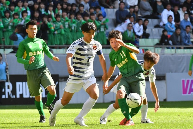 選手権予選 日曜日の結果を詳報 気になる東京 埼玉 大阪 静岡などで決勝カードが続々決定 サッカーダイジェストweb 選手権予選 日曜日の結果を詳報 気になる東京 埼玉 大阪 静岡などで決勝カードが続々決定 サッカーダイジェストweb