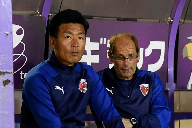 昨季19位の京都を昇格争いに導くも 中田監督とエンゲルスコーチの退任が決定 私の力が至らず サッカーダイジェストweb 昨季19位の京都を昇格争いに導くも 中田監督とエンゲルスコーチの退任が決定 私の力が至らず サッカーダイジェストweb