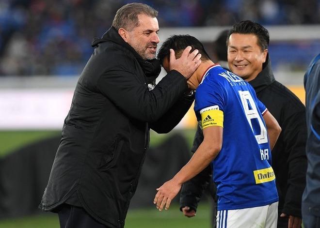 優勝できた理由は一つだ 名将 ポステコグルーが説いた横浜15年ぶりのj1制覇の要因 サッカーダイジェストweb 優勝できた理由は一つだ 名将 ポステコグルーが説いた横浜15年ぶりのj1制覇の要因 サッカーダイジェストweb