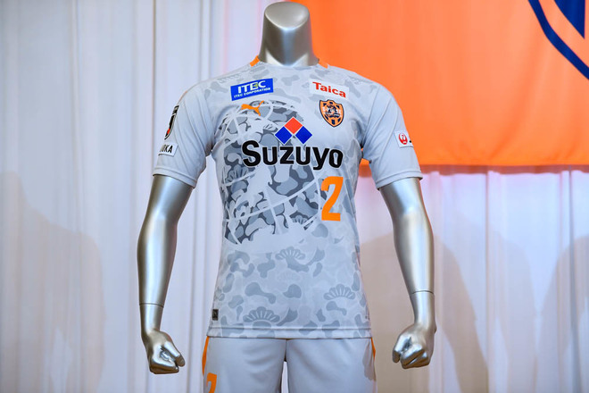 新体制会見photo 清水エスパルス 7名の新加入選手とクラモフスキー新監督を迎え入れ サッカー王国 復活へ始動 サッカーダイジェストweb 新体制会見photo 清水エスパルス 7名の新加入選手とクラモフスキー新監督を迎え入れ サッカー王国 復活へ始動 サッカーダイジェストweb