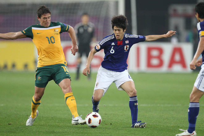 Photo 32歳で引退の内田篤人 右サイドを駆け抜けたキャリアを厳選ショットで振り返る サッカーダイジェストweb Photo 32歳で引退の内田篤人 右サイドを駆け抜けたキャリアを厳選ショットで振り返る サッカーダイジェストweb