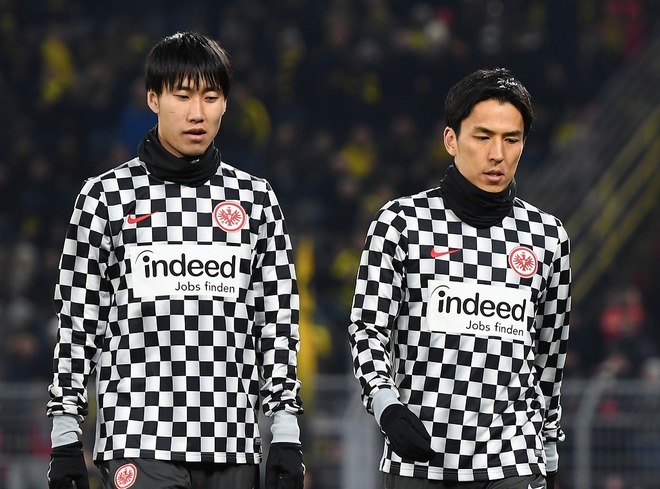 ハセベが一番元気そう 長谷部誠 鎌田大地がフランクフルトの練習にそろって登場 地元ファンも歓喜 サッカーダイジェストweb