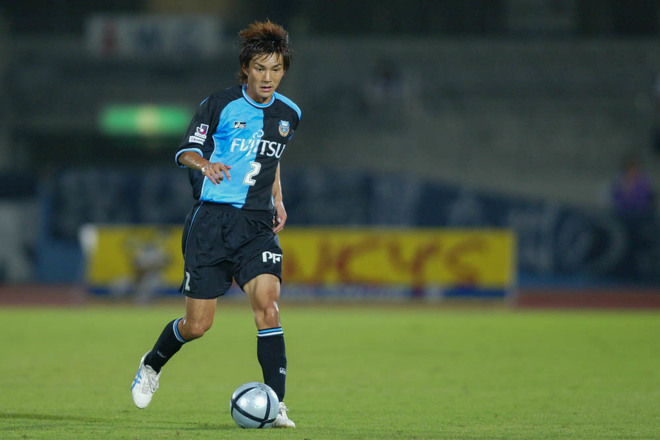 Photo 川崎フロンターレの歴史を彩った名手たちと歴代ユニホームを厳選ショットで一挙紹介 サッカーダイジェストweb Photo 川崎フロンターレの歴史を彩った名手たちと歴代ユニホームを厳選ショットで一挙紹介 サッカーダイジェストweb