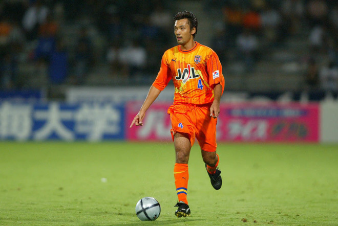 Photo 清水エスパルスの歴史を彩った名手たちと歴代ユニホームを厳選ショットで一挙紹介 サッカーダイジェストweb Photo 清水エスパルスの歴史を彩った名手たちと歴代ユニホームを厳選ショットで一挙紹介 サッカーダイジェストweb