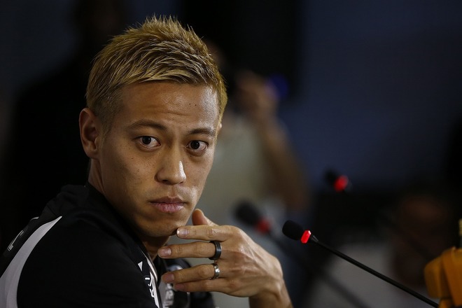 長友って他のスポーツしてたらもっと 本田圭佑の 深すぎる発言 にファンから大反響 サッカーダイジェストweb 長友って他のスポーツしてたらもっと 本田圭佑の 深すぎる発言 にファンから大反響 サッカーダイジェストweb