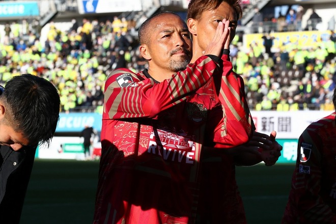 やっぱ日本史上最高の選手 小野伸二の親子に向けたチャレンジ動画に絶賛の声 サッカーを 楽しむ を提唱 サッカーダイジェストweb