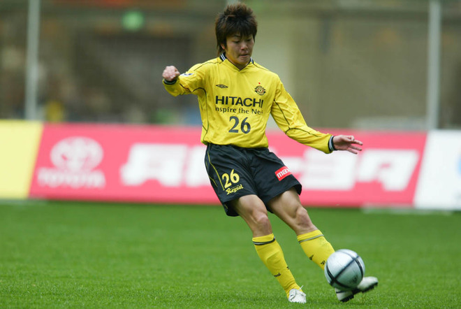 Photo 柏レイソルの歴史を彩った名手たちと歴代ユニホームを厳選ショットで一挙紹介 サッカーダイジェストweb Photo 柏レイソルの歴史を彩った名手たちと歴代ユニホームを厳選ショットで一挙紹介 サッカーダイジェストweb