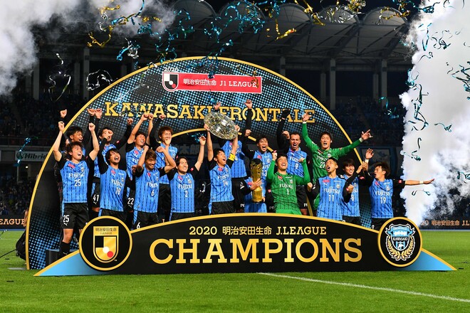 Photo 栄光のシャーレを手にした Jリーグ年間王者 を一挙振り返り サッカーダイジェストweb Photo 栄光のシャーレを手にした Jリーグ年間王者 を一挙振り返り サッカーダイジェストweb