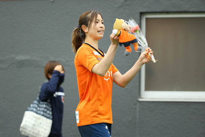 Photo Inac神戸となでしこを牽引 キュートな鮫島彩の厳選フォト特集 サッカーダイジェストweb