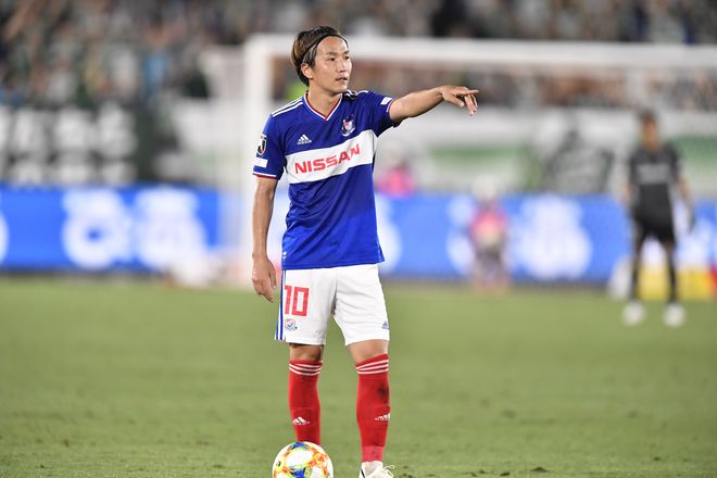 横浜 レンタル復帰の天野純 背番号は移籍前の10番ではなく39番 理由は サッカーダイジェストweb 横浜 レンタル復帰の天野純 背番号は移籍前の10番ではなく39番 理由は サッカーダイジェストweb