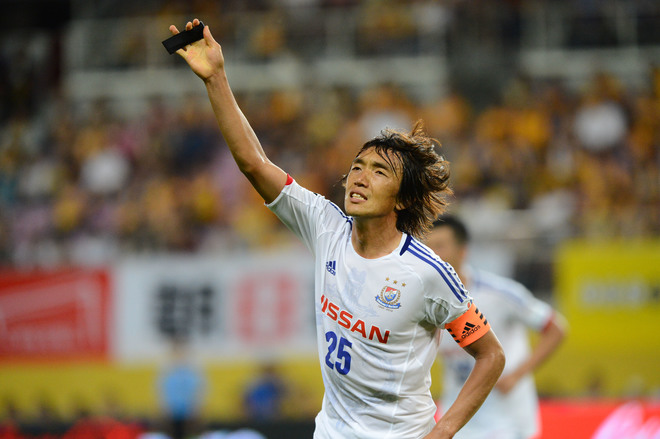 中村俊輔 この一枚 亡き友に捧げるゴール 万感の思いをこめて サッカーダイジェストweb 中村俊輔 この一枚 亡き友に捧げるゴール 万感の思いをこめて サッカーダイジェストweb