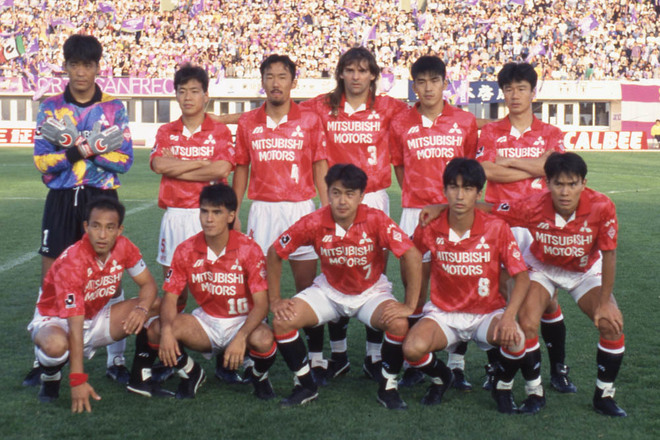 Photo チームの歴史が一目でわかる 浦和レッズの 歴代集合写真 を一挙紹介 サッカーダイジェストweb Photo チームの歴史が一目でわかる 浦和レッズの 歴代集合写真 を一挙紹介 サッカーダイジェストweb