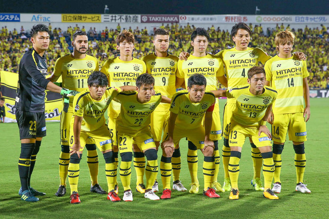 Photo チームの歴史が一目でわかる 柏レイソルの 歴代集合写真 を一挙紹介 サッカーダイジェストweb Photo チームの歴史が一目でわかる 柏レイソルの 歴代集合写真 を一挙紹介 サッカーダイジェストweb