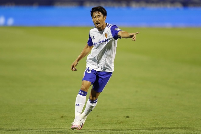 変化を起こそうとしていたが 香川真司が3試合ぶりの出場も不発 テネリフェ戦の現地評価は サッカーダイジェストweb 変化を起こそうとしていたが 香川真司が3試合ぶりの出場も不発 テネリフェ戦の現地評価は サッカーダイジェストweb