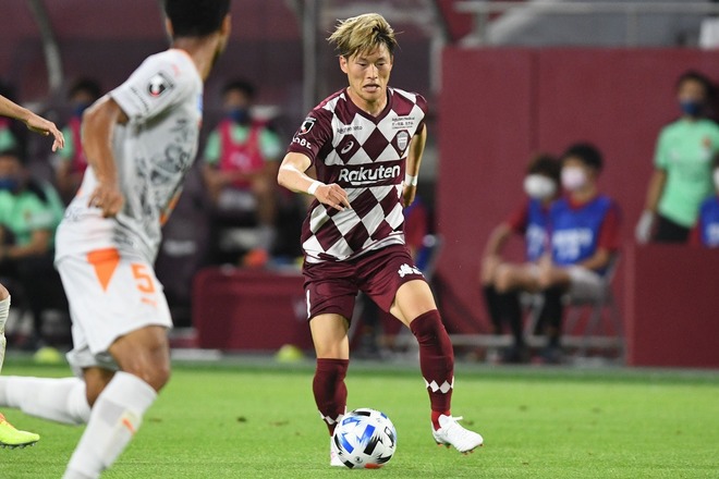 神戸 皆さんのおかげ 2ゴールのfw古橋亨梧がサポーターへ感謝 スタンドからの拍手には サッカーダイジェストweb 神戸 皆さんのおかげ 2ゴールのfw古橋亨梧がサポーターへ感謝 スタンドからの拍手には サッカーダイジェストweb