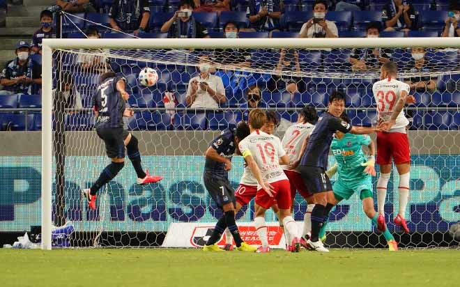 J1第6節photo G大阪1 0広島 主将 三浦のヘディングゴールで広島を撃破 ガンバが怒涛の3連勝 サッカーダイジェストweb J1第6節photo G大阪1 0広島 主将 三浦のヘディングゴールで広島を撃破 ガンバが怒涛の3連勝 サッカーダイジェストweb