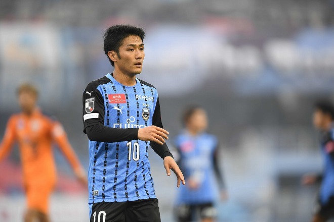 柿谷曜一朗が挙げる天才たち イニエスタと小野さんは別格として 1位は サッカーダイジェストweb 柿谷曜一朗が挙げる天才たち イニエスタと小野さんは別格として 1位は サッカーダイジェストweb
