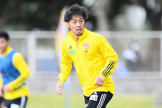 仙台の最古参mf富田晋伍が6か月の長期離脱 トレーニング中に左ひざ前十字靭帯損傷の大怪我 サッカーダイジェストweb 仙台の最古参mf富田晋伍が6か月の長期離脱 トレーニング中に左ひざ前十字靭帯損傷の大怪我 サッカーダイジェストweb