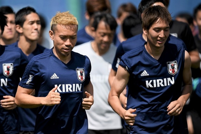 長友佑都の新天地はドイツ 原口元気が所属するハノーファーの指揮官が獲得熱望と現地報道 サッカーダイジェストweb 長友佑都の新天地はドイツ 原口元気が所属するハノーファーの指揮官が獲得熱望と現地報道 サッカーダイジェストweb