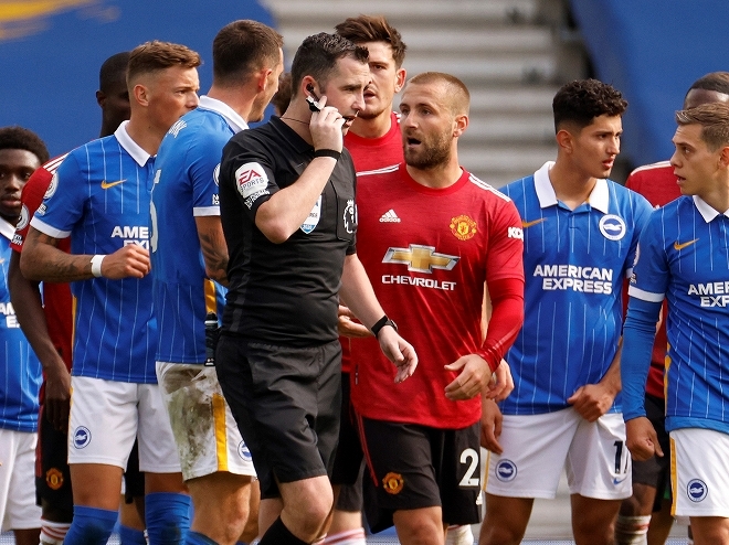 どこから時間が来たんだ 前代未聞のジャッジ マンu戦で起きた 試合終了後 のpkに英紙も スリラー と驚き サッカーダイジェストweb どこから時間が来たんだ 前代未聞のジャッジ マンu戦で起きた 試合終了後 のpkに英紙も スリラー と驚き サッカーダイジェストweb