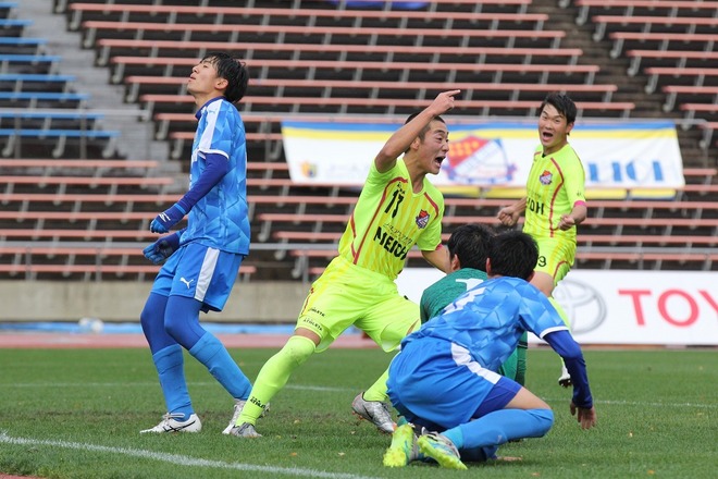 選手権予選 週末の結果を速報 北海道は札幌大谷が本大会へ名乗り 青森山田 流経大柏 尚志などが快勝スタート サッカーダイジェストweb 選手権予選 週末の結果を速報 北海道は札幌大谷が本大会へ名乗り 青森山田 流経大柏 尚志などが快勝スタート サッカーダイジェストweb